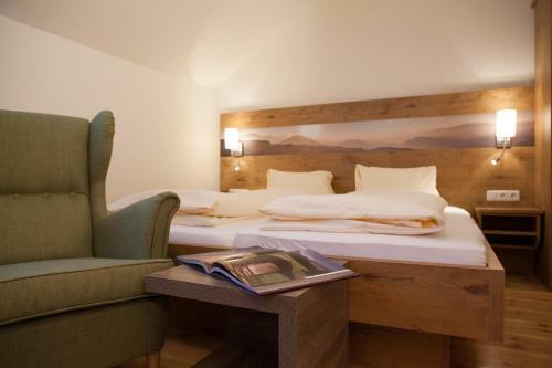 Hostal Landgasthof Fally