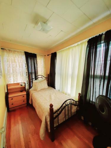 Hostal Fearlessrose Vacation Rental