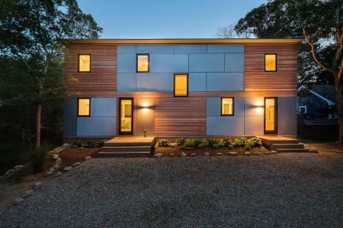 North Bluff Bungalow