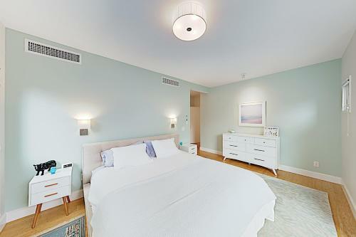 North Bluff Bungalow