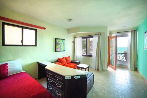 Hotel Kiras Beach House