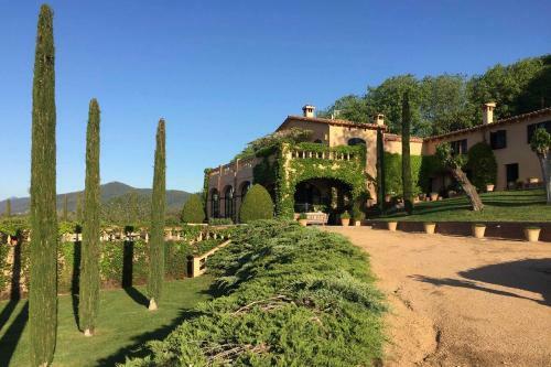 Bed & Breakfast Mas Roure Vell