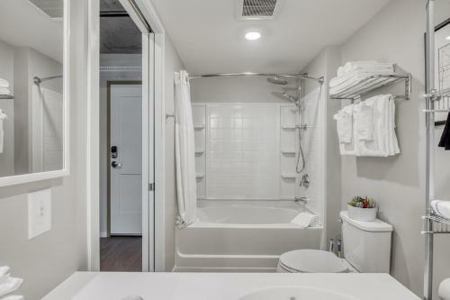 Apartamento Park Avenue Condos By Barsala
