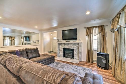 Charming Detroit Escape - 14 Mi To Downtown!