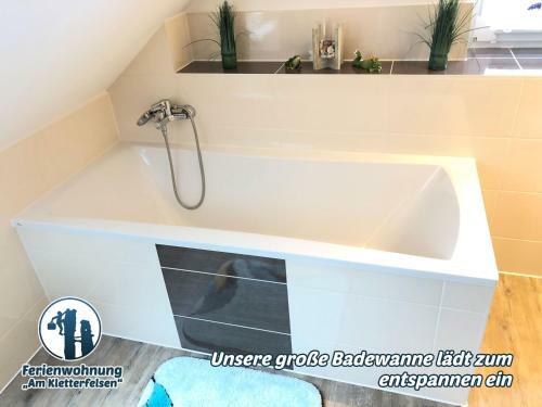 Apartamento Ferienwohnung "am Kletterfelsen"
