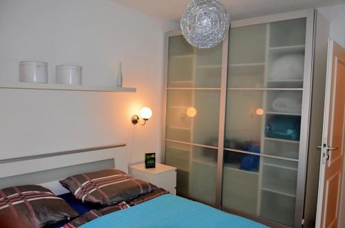 Apartamento Waldstra�e 35, Wohnung Neptun, App. 4
