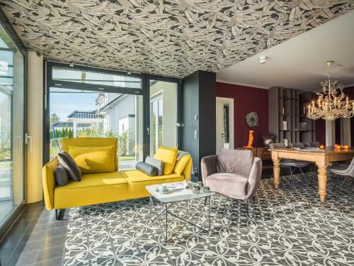 Apartamento Luxus Fewo 122 M� Direkt Am Wasser Mit Boot