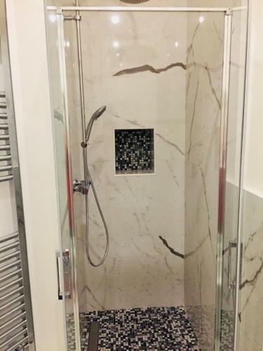 Cluverio11 Luxury Apartment