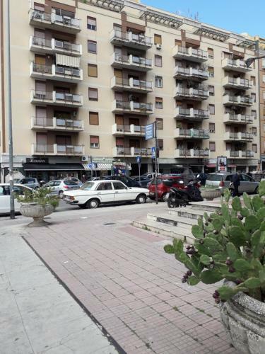 Signorile Appartamento In Condominio Rallo