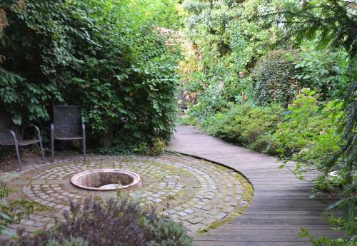G�stezimmer Mit Garten In Fischeln