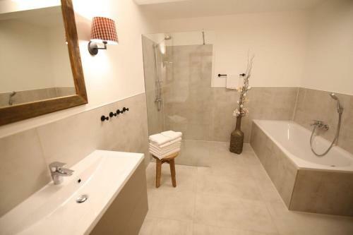 Aparthotel Deutscher Kaiser Ferienwohnungen