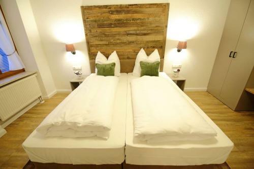 Aparthotel Deutscher Kaiser Ferienwohnungen