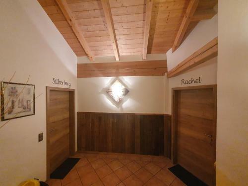 Apartamento Ferienhaus Tonihof