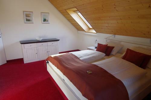 Hostal G�stehaus Sch�neck Garni - Dependance Zu Seehotel Hubertus