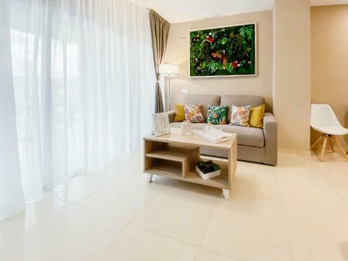 Apartamento Casa Indigo - Ivan Luxury Homes - 9� Planta - Suroeste - 1� L�nea De Playa
