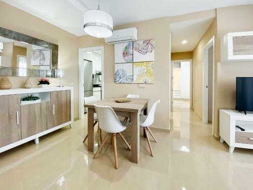 Apartamento Casa Paraty - Iv�n Luxury Homes - 9� Planta - Sur- 1� L�nea De Playa