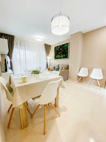 Apartamento Casa Paraty - Iv�n Luxury Homes - 9� Planta - Sur- 1� L�nea De Playa