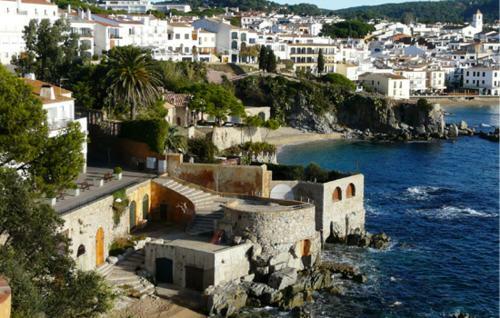 Precioso Apartamento Con Piscina En Tamariu