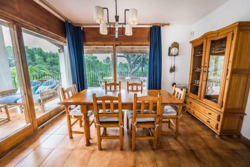 Villa Tamariu Montagut Domain