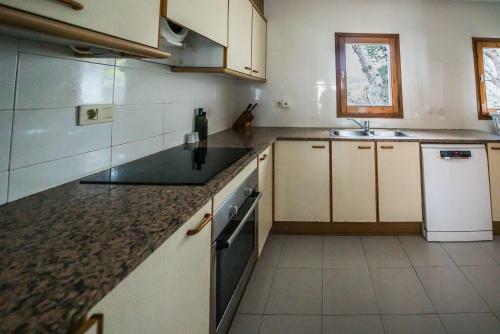 Villa Tamariu Montagut Domain