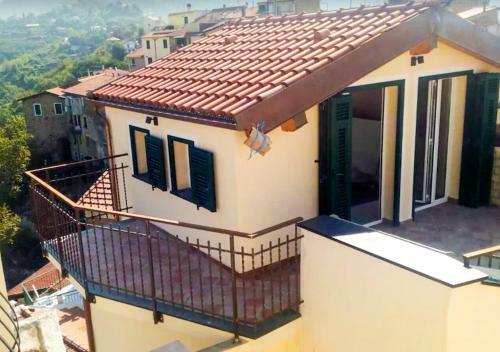 Apartamento Penthouse With Views Of The Alps, Perinaldo.