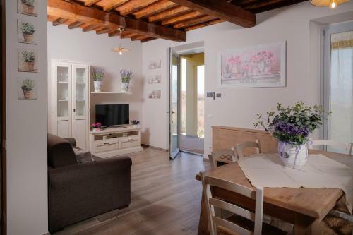 Agroturismo Casa Di Campagna Pianelli