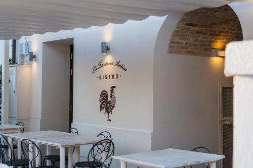 Bed & Breakfast La Taverna Antica Rooms