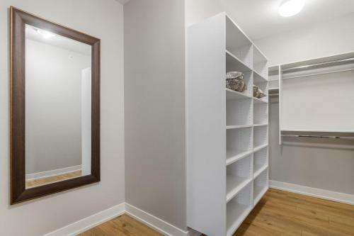 The Evelyn Suite 202