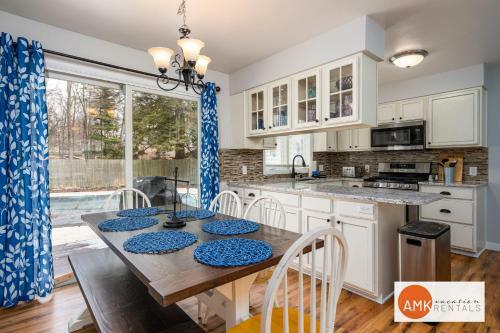 Apartamento Beechwood Poolside Retreat