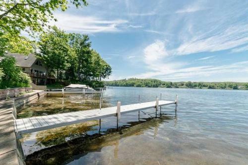 Apartamento Waterfront Suite Centrally Located W/ Private Dock