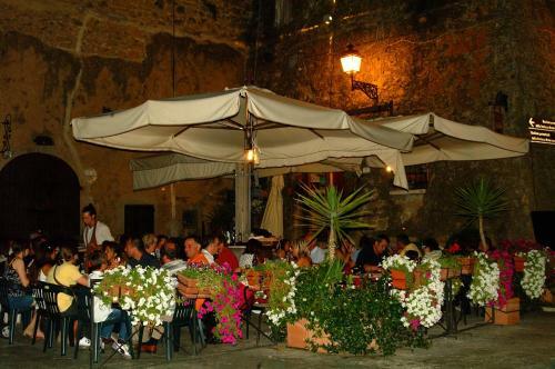 Hostal Affittacamere La Magica Torre