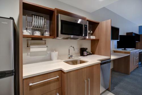 Hotel Home2 Suites By Hilton Detroit-troy, Mi