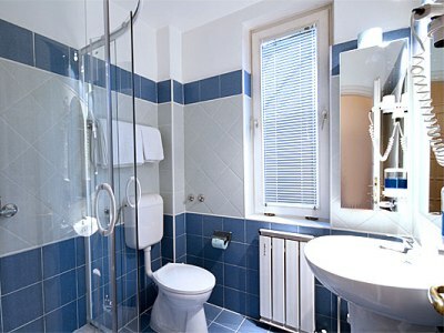 Gold Hotel Buda
