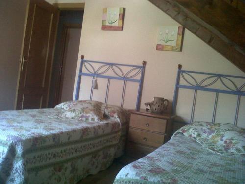 Apartamentos L�era De Baix