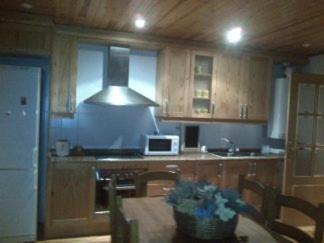Apartamentos L�era De Baix
