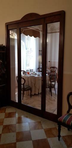 Villa Liberty Il Lauro Bed And Breakfast