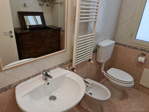 Hostal Lc Gramsci Guest House Self Check-in