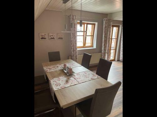 Apartamento Moderne Ferienwohnung Leipheim