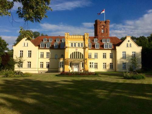 Apartamento Schloss Lelkendorf - Fewo Parkblick