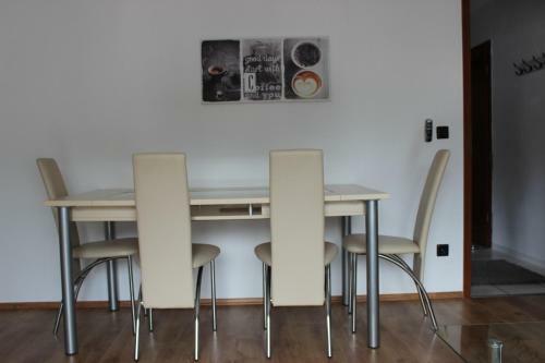 Apartamentos Ferienwohnung Am Waldrand