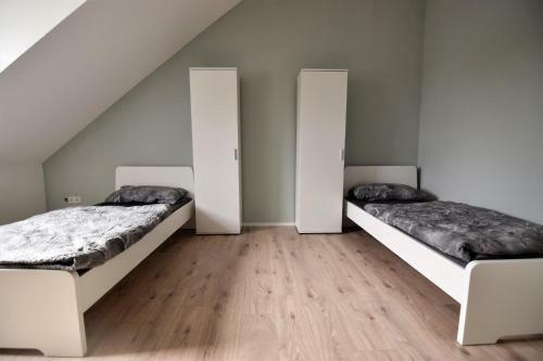 Workers Apartment Leverkusen