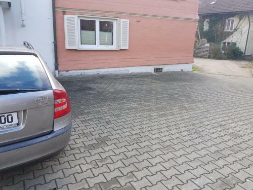 Apartamento Sonnige Dach Fereinzimmer