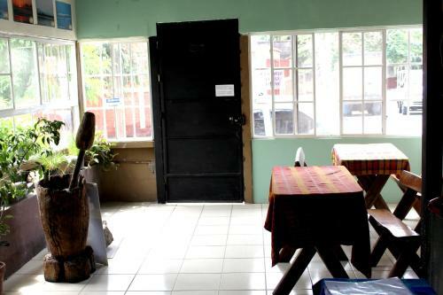 Hotel Ximenas Guest House