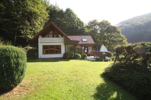 Apartamento Holiday Flat Haus Am Berg, Lonau