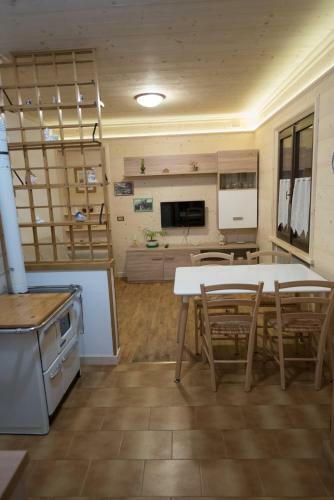Apartamento Casa Per Vacanze Letizia