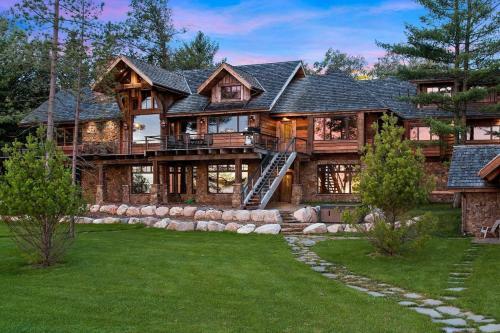 Gull Lakes Finest! Reclaimed Charm And Luxury