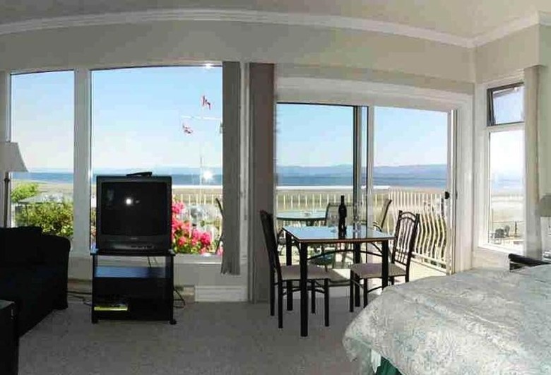 Hotel Buena Vista By The Sea