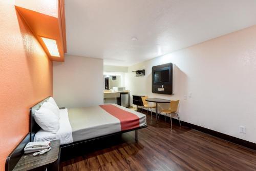Motel Delux Inn San Antonio