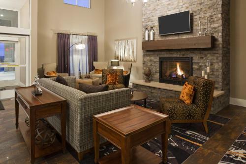Grandstay Hotel & Suites - Morris
