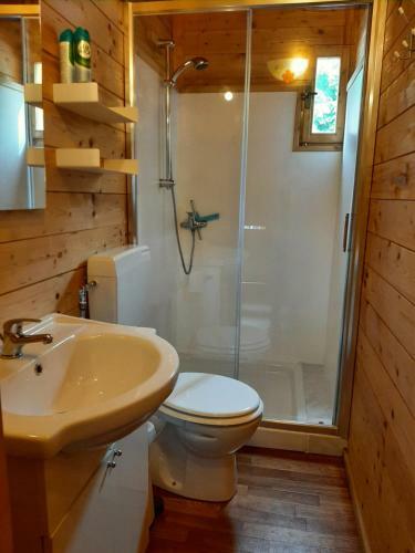 Chalet Lake Lugano, Vienna 18